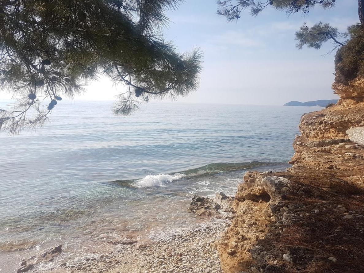 Spitaki Apartments Потос Экстерьер фото