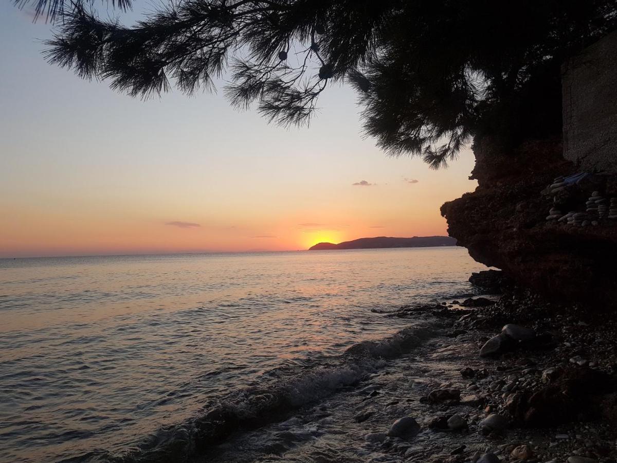Spitaki Apartments Потос Экстерьер фото